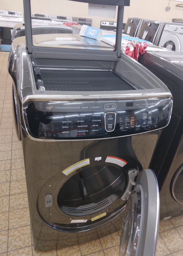 Samsung 7.5 cf electric dryer w/ Multi-Steam (Black Stainless)